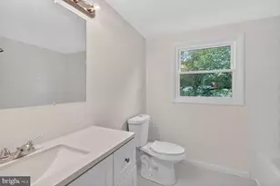 12201 Mt Pleasant Dr, Laurel, MD 20708 - Photo 12