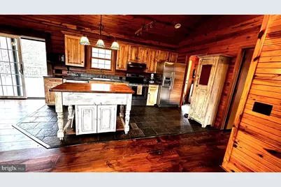 18304 Hawkins Road, Brandywine, MD 20613 - Photo 10