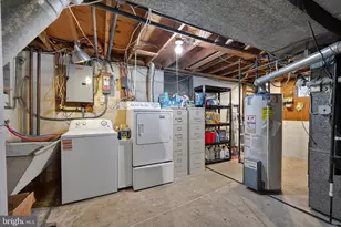 7507 Dover Ln, Lanham, MD 20706 - Photo 40