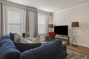 4810 Vista Glen Ln, Lanham, MD 20706 - Photo 4