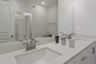 4810 Vista Glen Ln, Lanham, MD 20706 - Photo 16