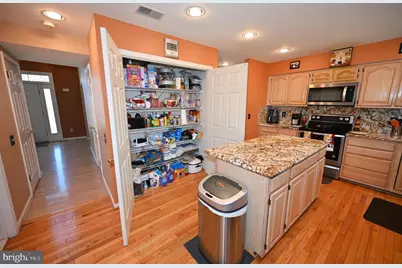 7729 Castle Rock Drive, Clinton, MD 20735 - Photo 4