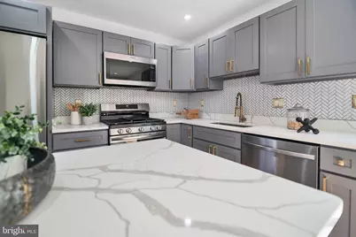 17126 Fairway View Lane, Upper Marlboro, MD 20772 - Photo 2