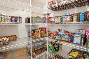 423 Mdw Crk Dr, Bowie, MD 20716 - Photo 16