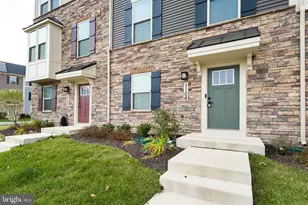 1109 Patuxent Greens Dr, Laurel, MD 20708 - Photo 2