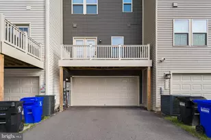 1109 Patuxent Greens Dr, Laurel, MD 20708 - Photo 46