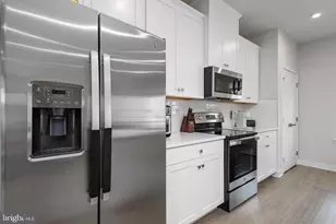 1109 Patuxent Greens Dr, Laurel, MD 20708 - Photo 12