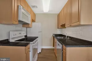 5601 Parker House Terrace, Hyattsville, MD 20782 - Photo 18