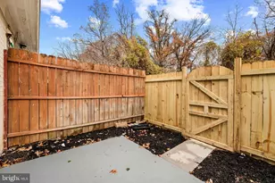 1765 Dutch Village Dr, Landover, MD 20785 - Photo 26