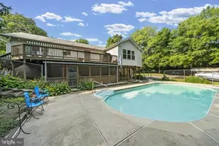 13100 Croom Rd, Upper Marlboro, MD 20772 - Photo 34