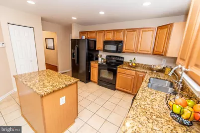 13400 Oaklands Manor Drive, Laurel, MD 20708 - Photo 12
