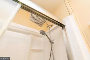 13400 Oaklands Manor Dr, Laurel, MD 20708 - Photo 38