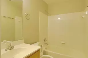 7904 Bardwell Ct, Clinton, MD 20735 - Photo 12