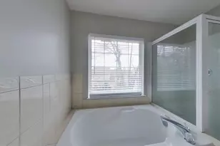 7904 Bardwell Ct, Clinton, MD 20735 - Photo 8