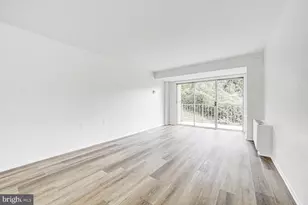 9250 Edwards Way, Hyattsville, MD 20783 - Photo 10