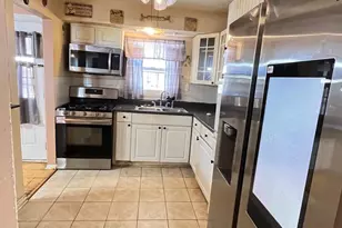 6612 Hillwood Dr, Riverdale, MD 20737 - Photo 4