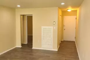 8685 Greenbelt Rd, Greenbelt, MD 20770 - Photo 10