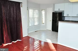 6711 Village Park Dr, Greenbelt, MD 20770 - Photo 6