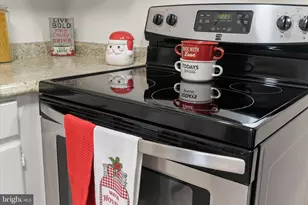 9200 Edwards Way, Hyattsville, MD 20783 - Photo 14