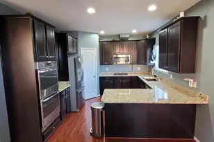 8 Cindy Ln, Capitol Heights, MD 20743 - Photo 8