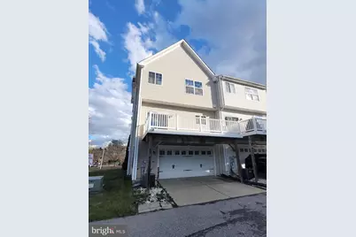 8 Cindy Lane, Capitol Heights, MD 20743 - Photo 2