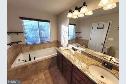 8 Cindy Lane, Capitol Heights, MD 20743 - Photo 26