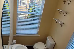 8 Cindy Ln, Capitol Heights, MD 20743 - Photo 20