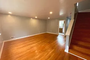 5028 Roseld Ct, Oxon Hill, MD 20745 - Photo 4