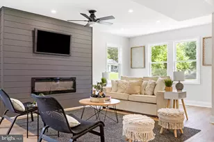 4810 Whitfield Chapel Rd, Lanham, MD 20706 - Photo 10