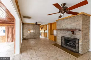 17211 Queen Anne Bridge Rd, Bowie, MD 20716 - Photo 4