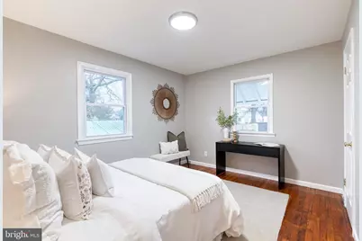 5015 Iroquois Street, College Park, MD 20740 - Photo 20