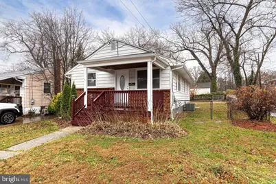 5015 Iroquois Street, College Park, MD 20740 - Photo 2