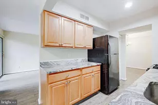 11240 Cherry Hill Rd, Beltsville, MD 20705 - Photo 16