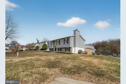 201 Royal Oak Circle, Hyattsville, MD 20785 - Photo 4