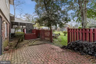 12204 Chesterton Drive, Upper Marlboro, MD 20774 - Photo 4