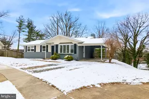 6602 Ian St, Hyattsville, MD 20784 - Photo 2