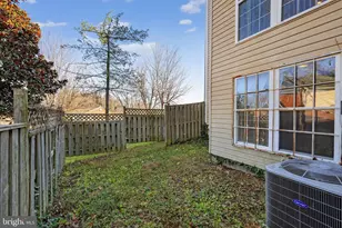 8401 Old Colony Dr S, Upper Marlboro, MD 20772 - Photo 30