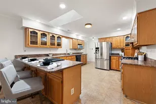 8211 Joselle Ct, Fort Washington, MD 20744 - Photo 16