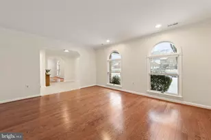 8211 Joselle Ct, Fort Washington, MD 20744 - Photo 6