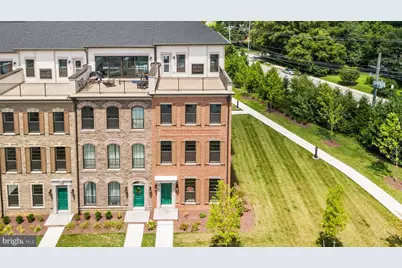 623 Trimaran Way, Oxon Hill, MD 20745 - Photo 1