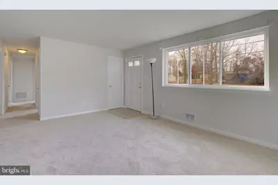 9202 Surratts Manor Drive, Clinton, MD 20735 - Photo 10