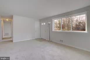 9202 Surratts Manor Dr, Clinton, MD 20735 - Photo 10