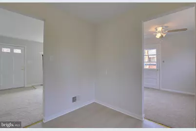 9202 Surratts Manor Drive, Clinton, MD 20735 - Photo 18