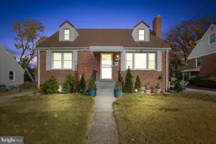 121 Onondaga Dr, Oxon Hill, MD 20745 - Photo 1