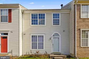 3606 Wood Creek, Suitland, MD 20746 - Photo 2