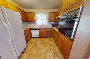 13200 Ithan Ln, Bowie, MD 20715 - Photo 10