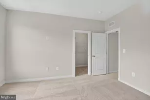 6822 Fountain Pk Dr, Glenn Dale, MD 20769 - Photo 14