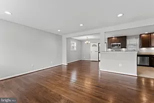 2713 Pinecreek Pl, District Heights, MD 20747 - Photo 8