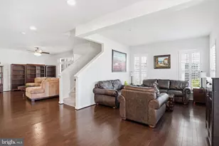 7207 Maisson Ridge Cir, Beltsville, MD 20705 - Photo 18