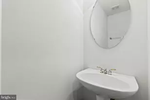 2004 Golden Morning Dr, Bowie, MD 20721 - Photo 18